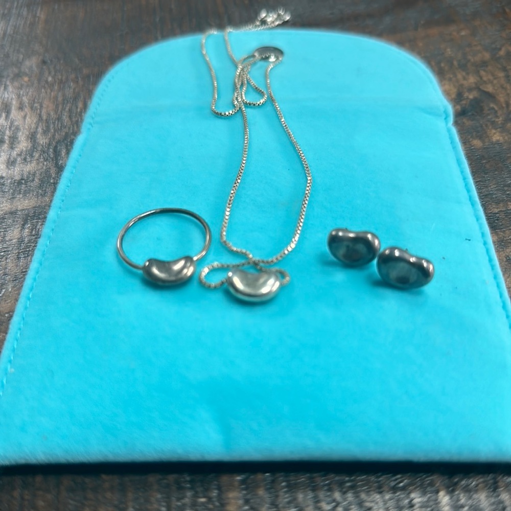 Tiffany Bean Set